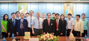 ขอรับรองปริญญา ประกาศนียบัตร หรือวุฒิบัตรการประกอบวิชาชีพ