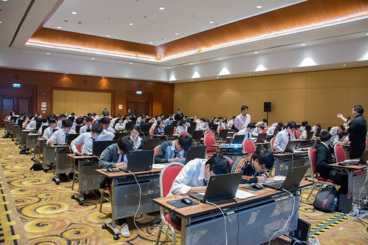 นักศึกษาคณะวิศวกรรมศาสตร์ และคณะบริหารธุรกิจ เข้าร่วมทดสอบสมรรถนะด้านการใช้ดิจิทัล ระดับที่ 1 และ 2