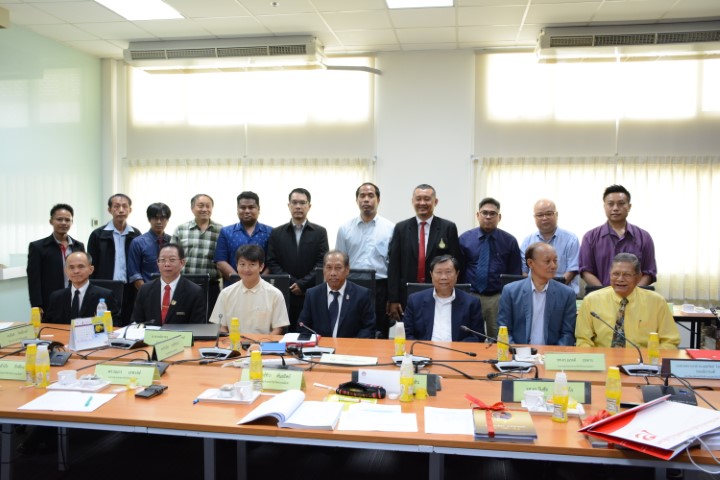 ประชุมการขอรับรองปริญญา ประกาศนียบัตร หรือวุฒิบัตรในการประกอบวิชาชีพวิศวกรรมควบคุม สาขาวิชาวิศวกรรมโยธา
