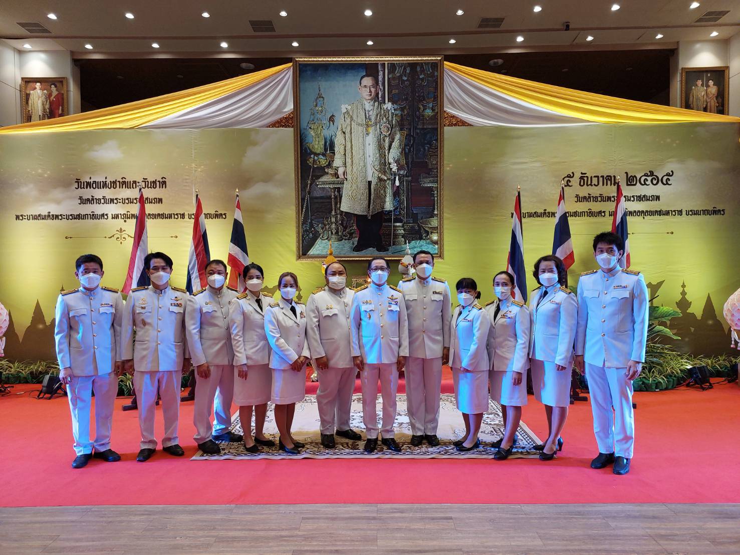 คณะวิศวกรรมศาสตร์  เข้าร่วมโครงการเฉลิมพระเกียรติสถาบันพระมหากษัตริย์ เนื่องในวันคล้ายวันพระราชสมภพพระบาทสมเด็จพระบรมชนกาธิเบศร มหาภูมิพลอดุลยเดชมหาราช (วันพ่อแห่งชาติ)