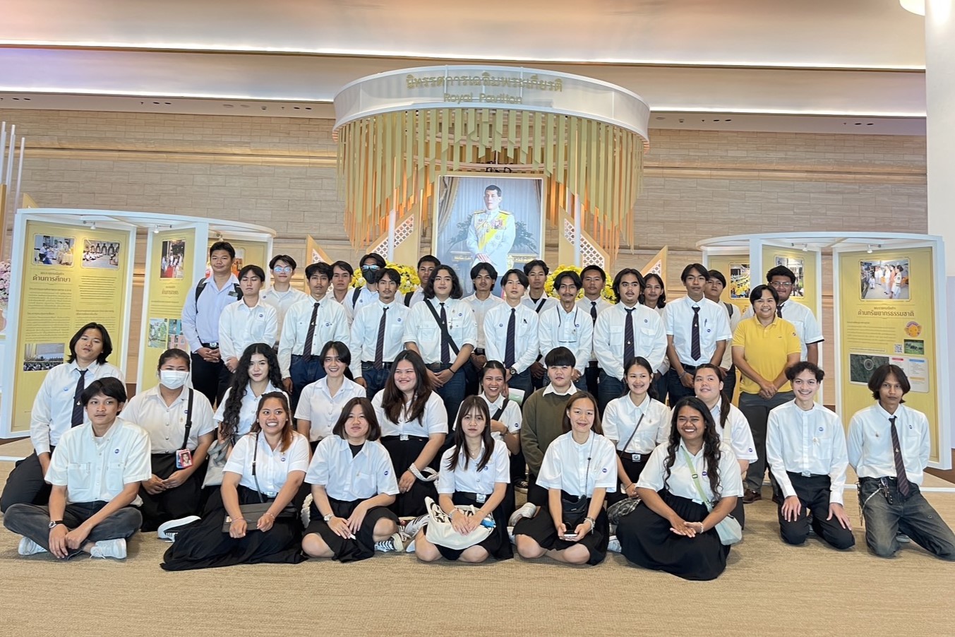 นักศึกษา คณะวิศวกรรมศาสตร์ เข้าร่วมงาน อว.แฟร์ : SCI POWER FOR FUTURE THAILAND 2024