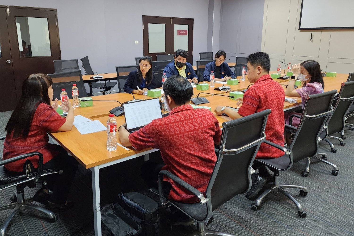 สำนักงานคณะกรรมการนโยบายเขตพัฒนาพิเศษภาคตะวันออก (สกพอ.) เข้าหารือเพื่อติดตามและขยายผลการดำเนินงานรูปแบบ EEC Model Type B