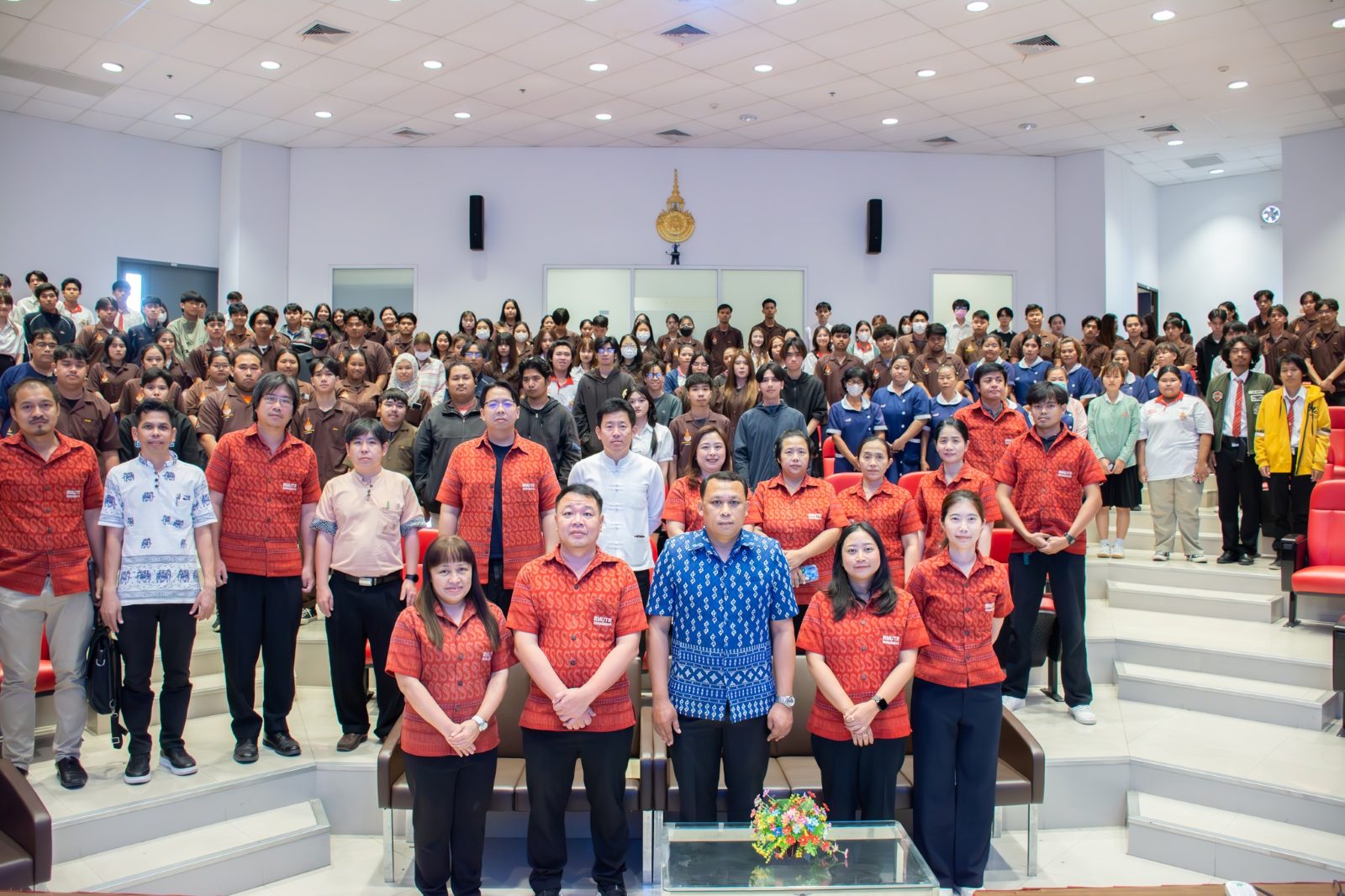 โครงการปรับแนวคิด เปลี่ยนพฤติกรรม ทิ้งขยะลงถังให้ถูกประเภท