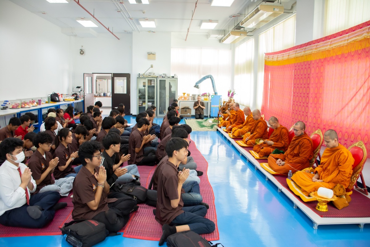 สาขาวิชาวิศวกรรมเมคคาทรอนิกส์ จัดงานทำบุญประจำปีการศึกษา 2567
