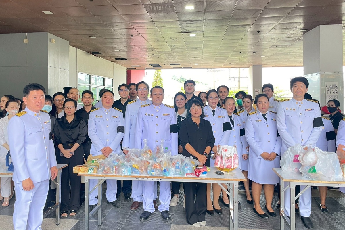 คณะวิศวกรรมศาสตร์ เข้าร่วมพิธีทำบุญตักบาตร ถวายพระราชกุศลแด่สมเด็จพระนางเจ้าสิริกิติ์ พระบรมราชินีนาถ พระบรมราชชนนีพันปีหลวง