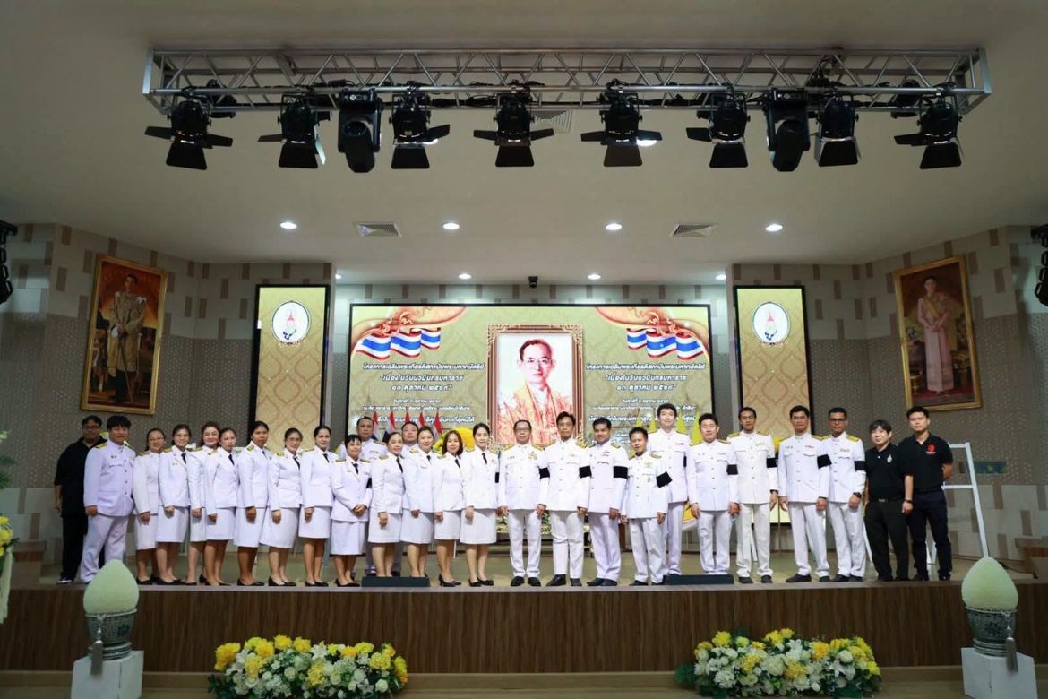 คณะวิศวกรรมศาสตร์ เข้าร่วมโครงการเฉลิมพระเกียรติสถาบันพระมหากษัตริย์ เนื่องในวันนวมินทรมหาราช 13 ตุลาคม